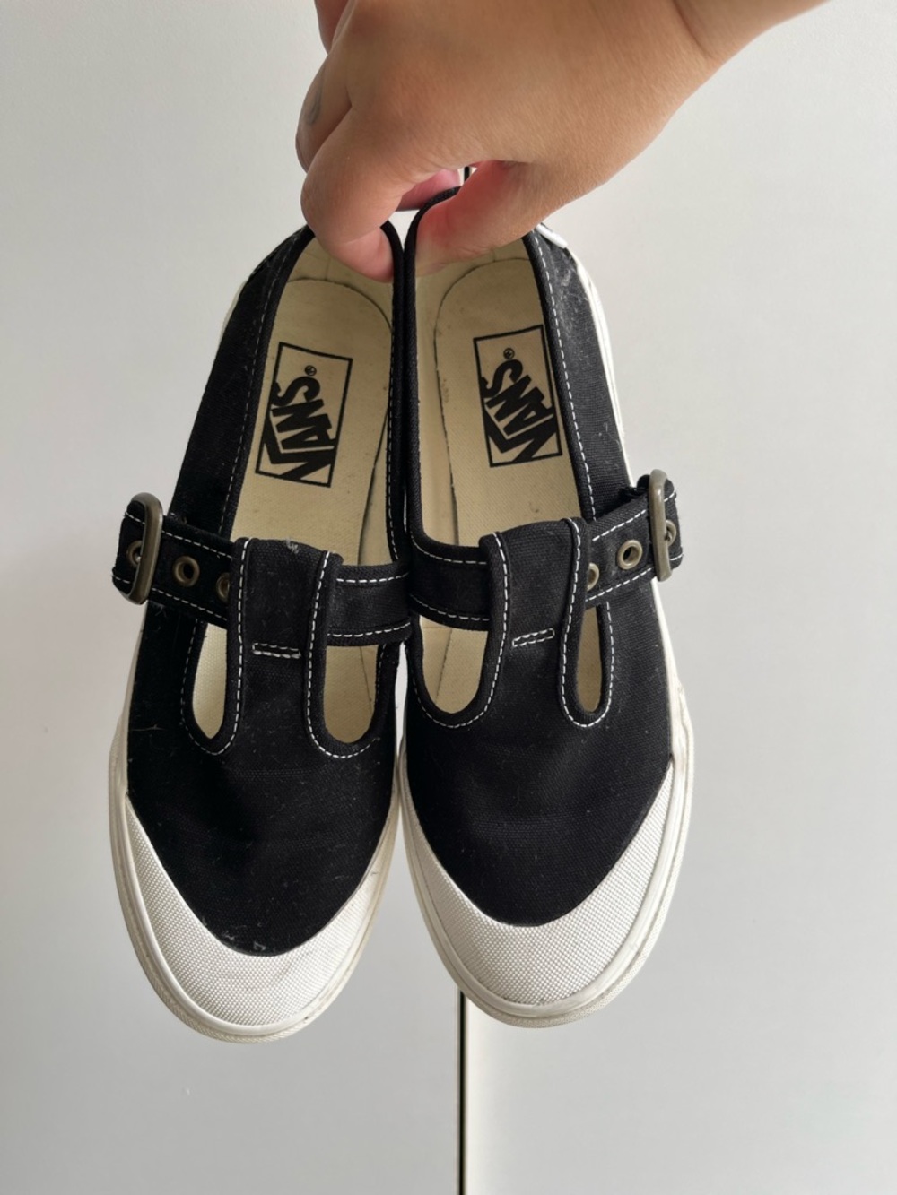 Vans 93 Mary Jane Style Buckle Shoes